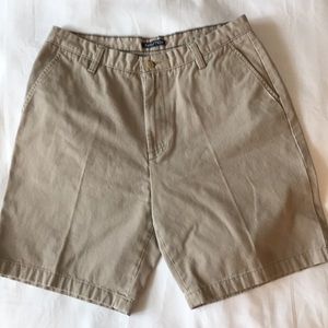 Men’s Nautica Khaki Shorts sz 34